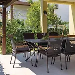 Stunning Home In Pula With Wifi